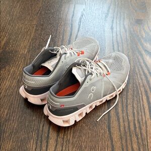 On Cloud X Sneakers Size 9